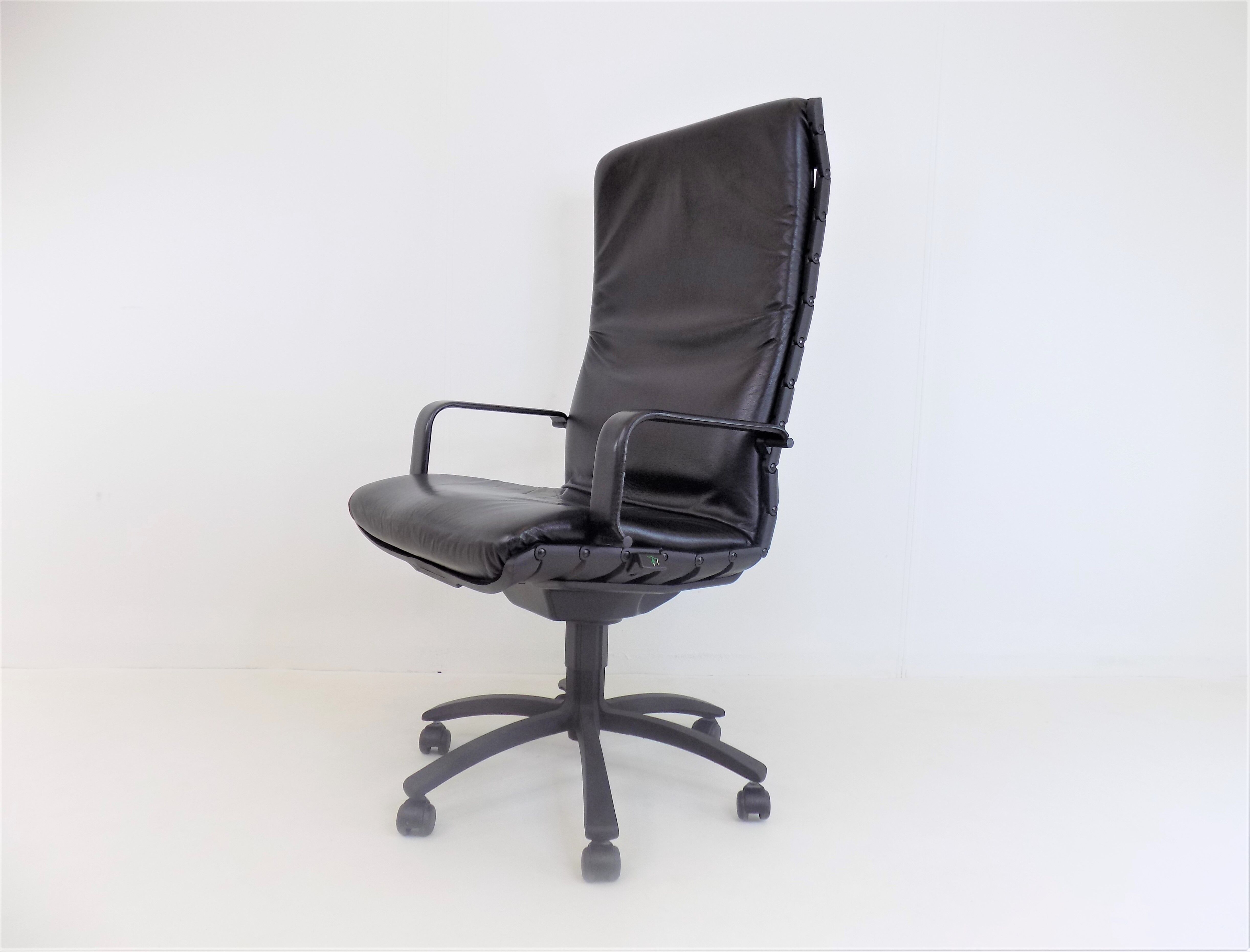 Antropovarius Desk Chair by FA Porsche for Poltrona Frau