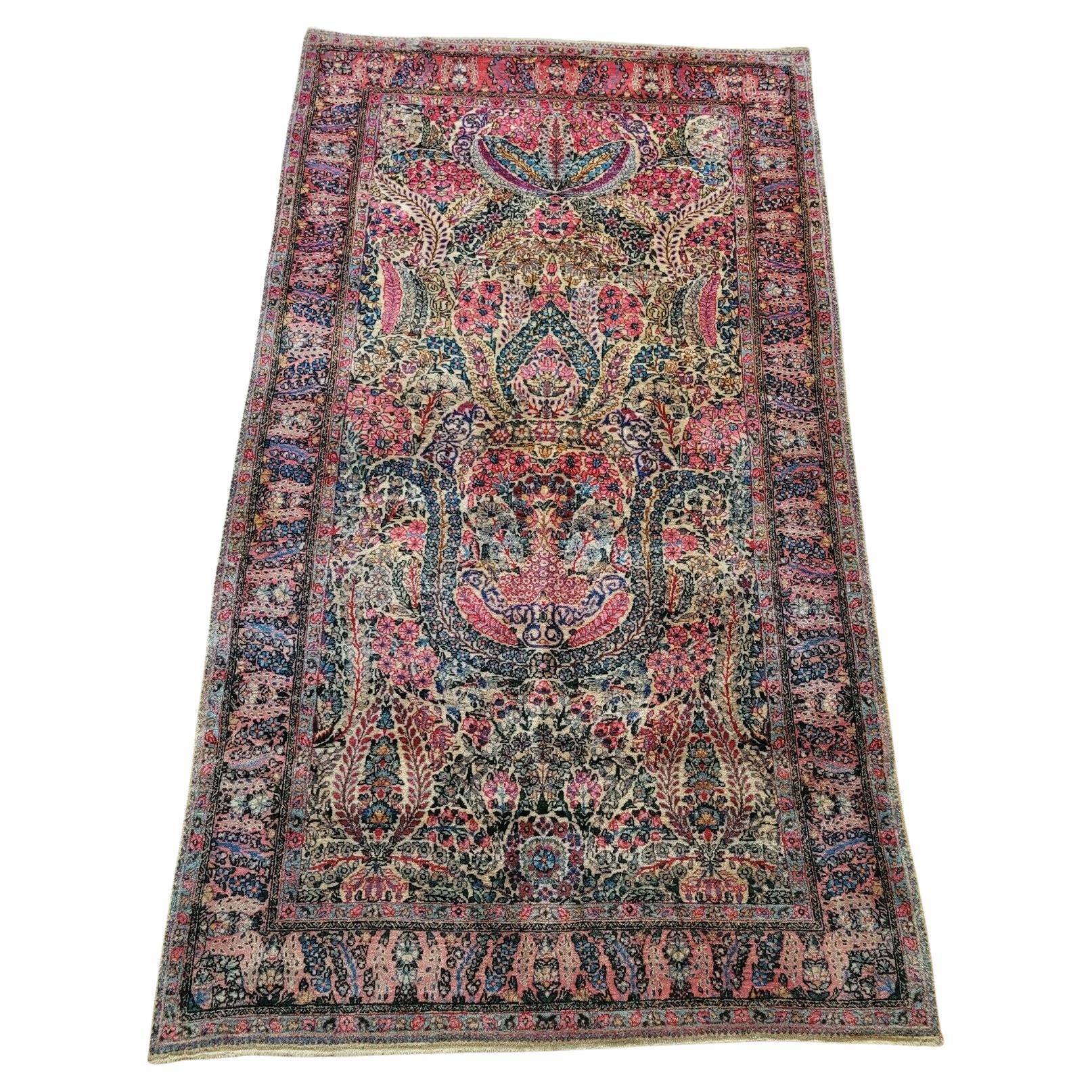 Antique Handmade Middle Eastern Kerman Rug 3.9' x 6.9' (120 cm x 211 cm), 1920s - 1L15