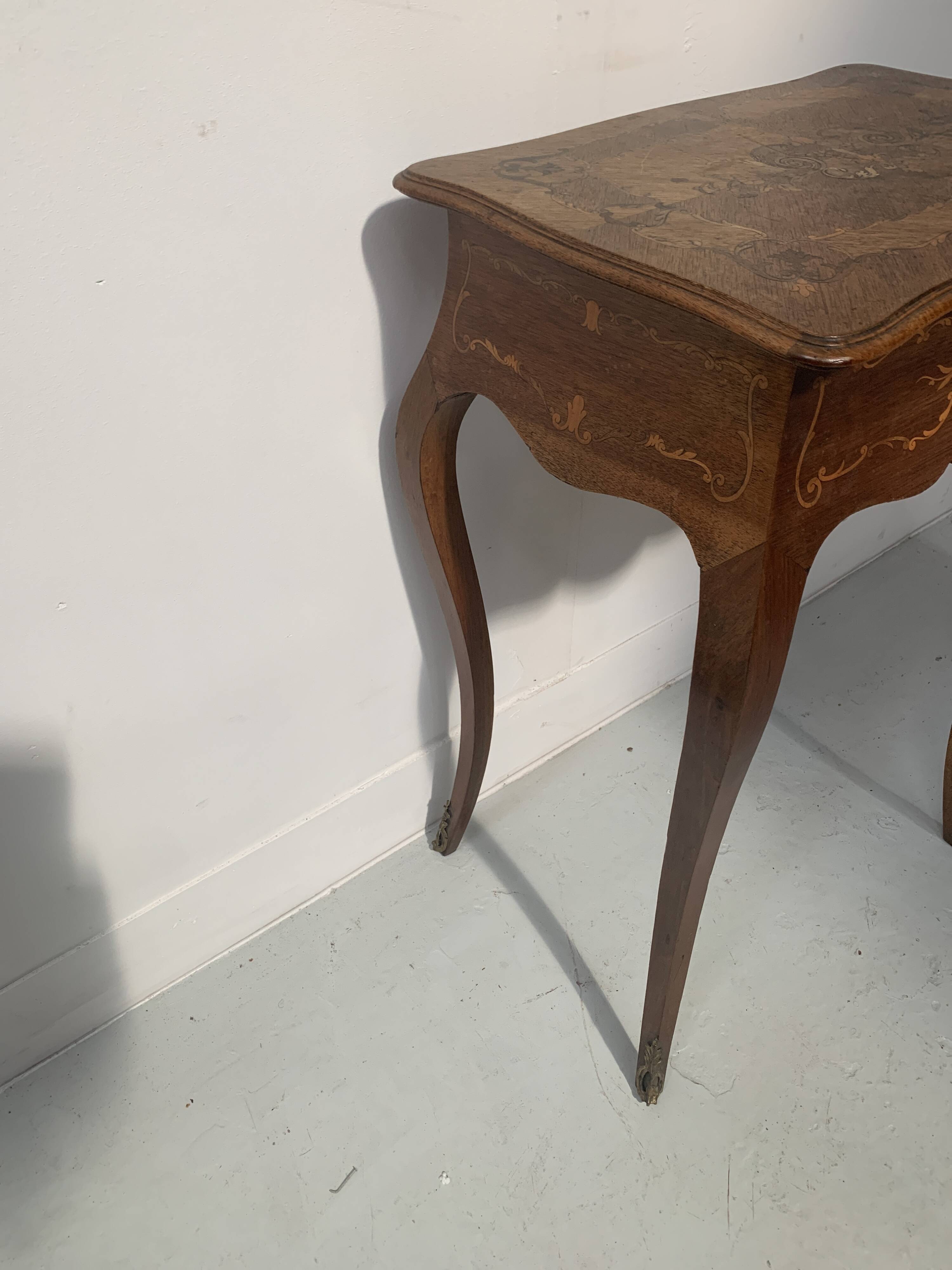 Louis XV style work table in marquetry wood, 20th century