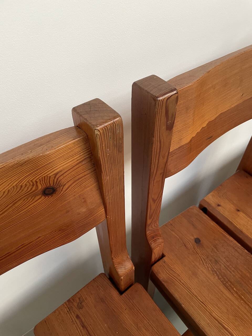 Set of table and 4 chairs, 60s mountain furniture