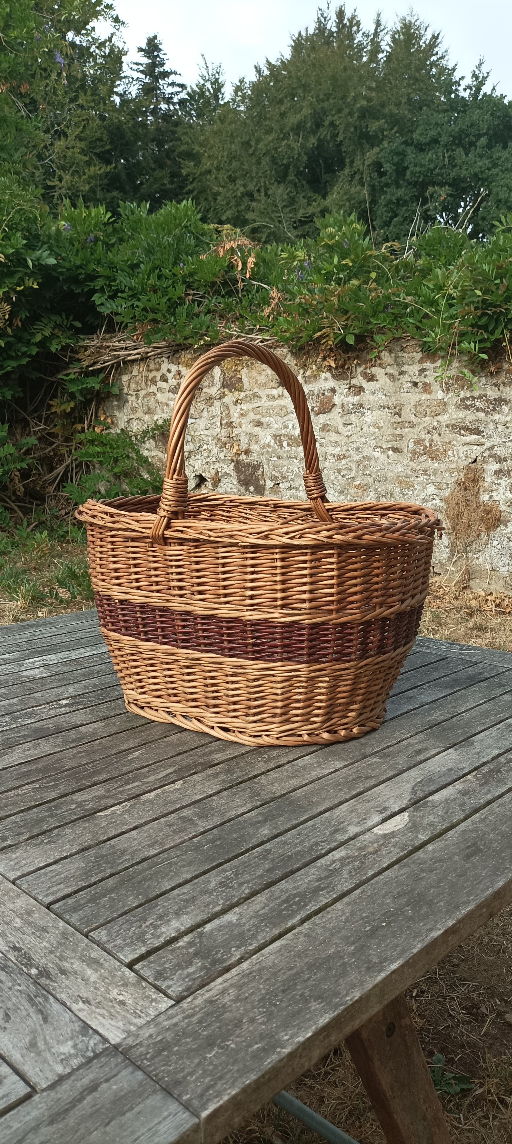 Wicker basket