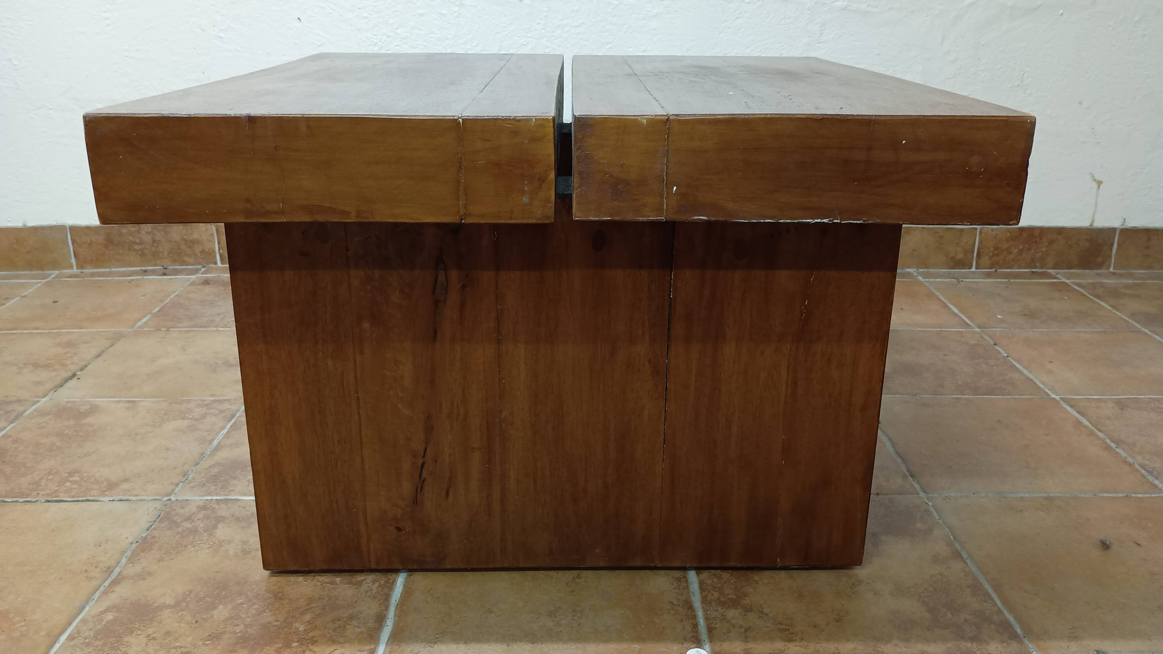 Brustaliste solid wood side table