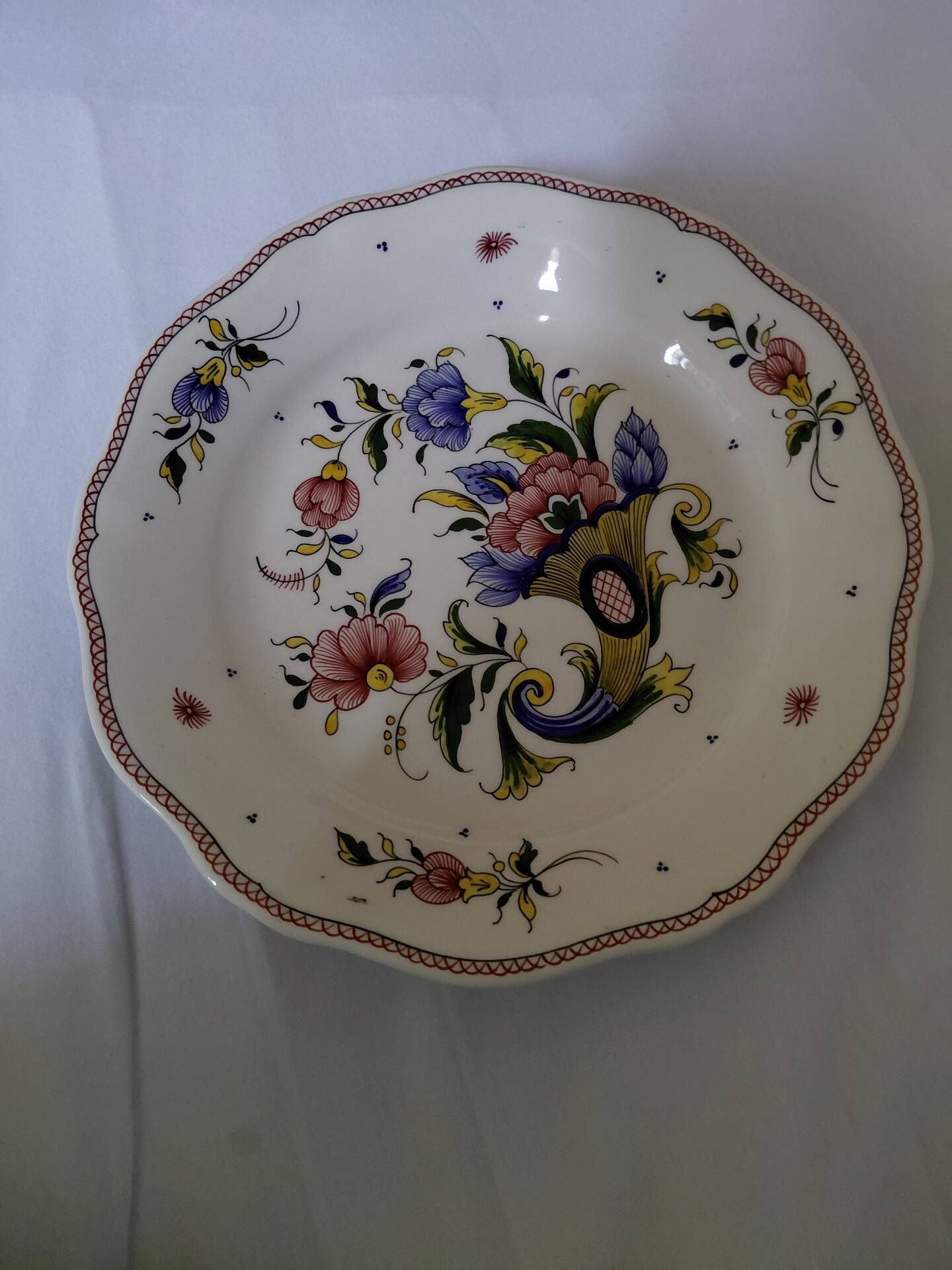 Flat plate Rouen earthenware