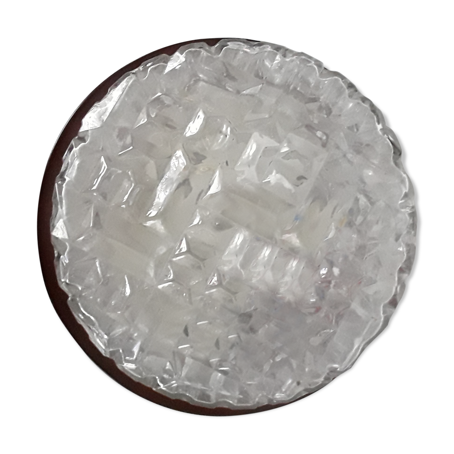 Glass ceiling, metal entourage