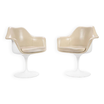 Set of 6 (or even 10) Tulip armchairs by Eero SAARINEN for KNOLL editor