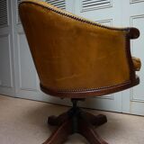 Antique Chesterfield Leather Bankers Swivel & Tilt Office Chair, 1930s