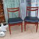Chaises scandinaves, pied compas, skaï