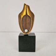 Sculpture en bronze sur socle en pierre par Willy Ceysens, 1970