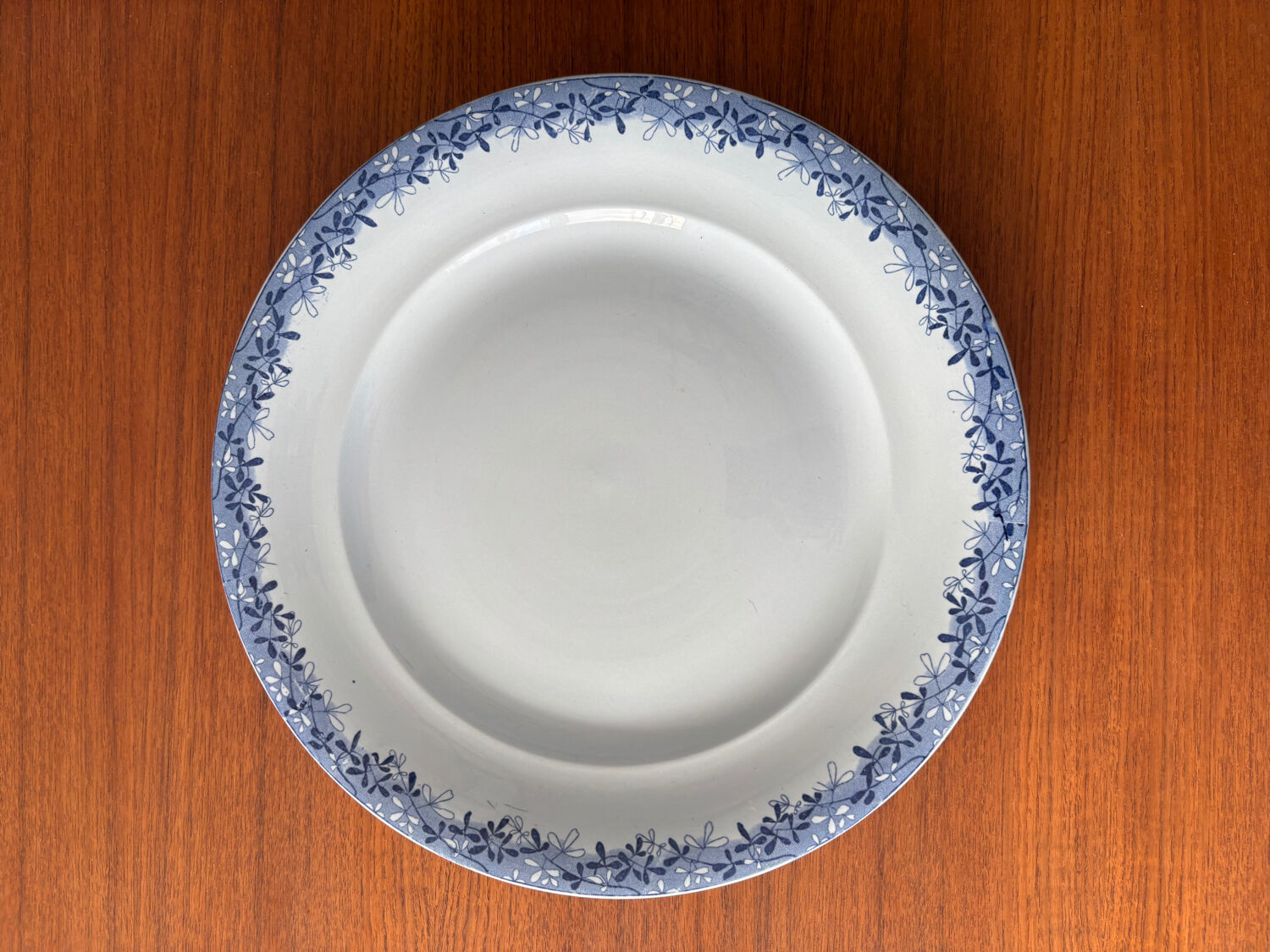 Old Sarreguemines earthenware dish, blue mimosa model