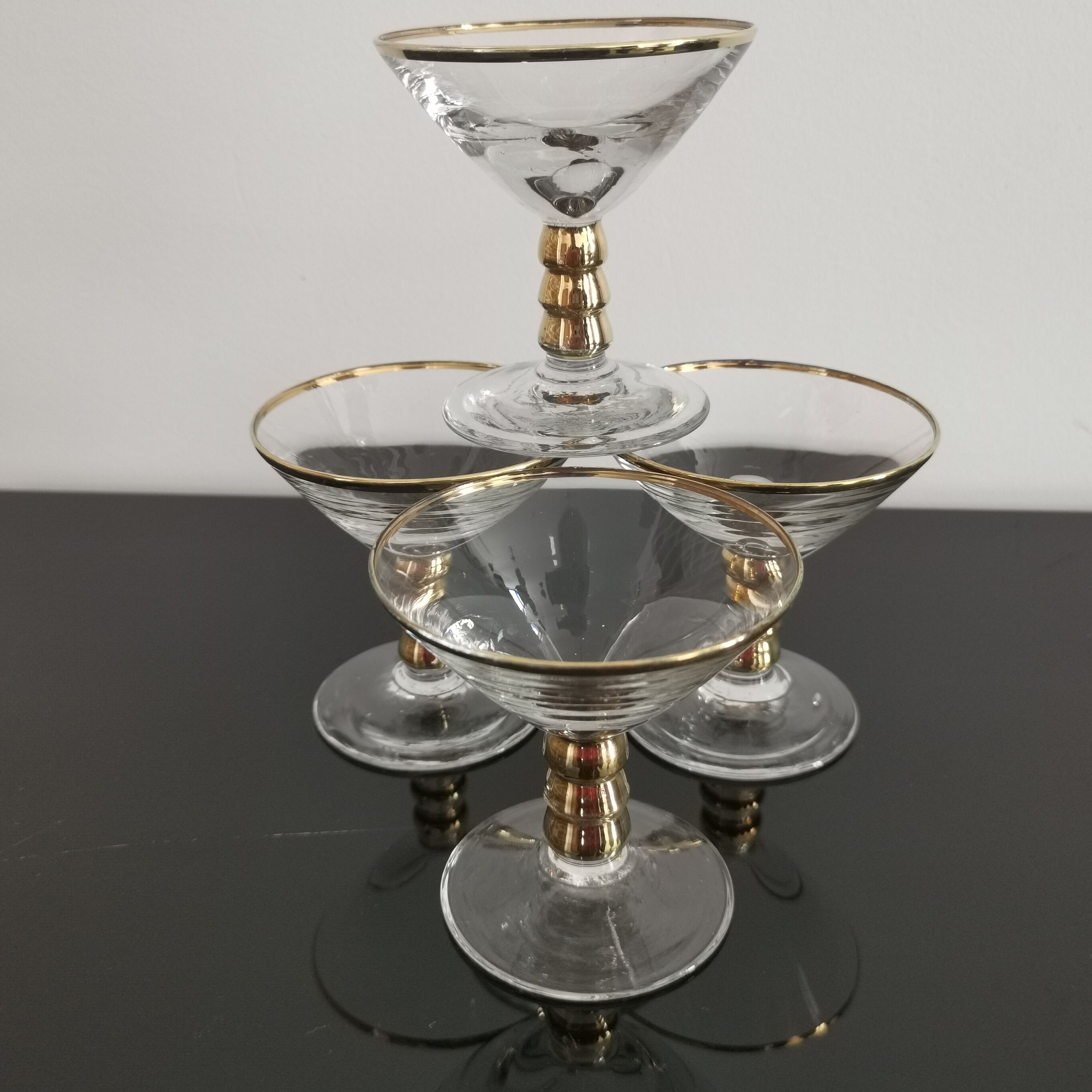 Vintage cocktail glasses/liqueurs