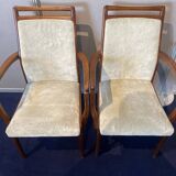 Set of 2 chairs and 2 armchairs in wood and gray velvet