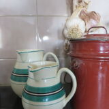 Lot of 2 old jugs