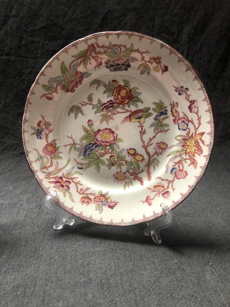 Sarreguemines Dessert Plates: Hand-Painted Chinoiserie Decor, 19th Century