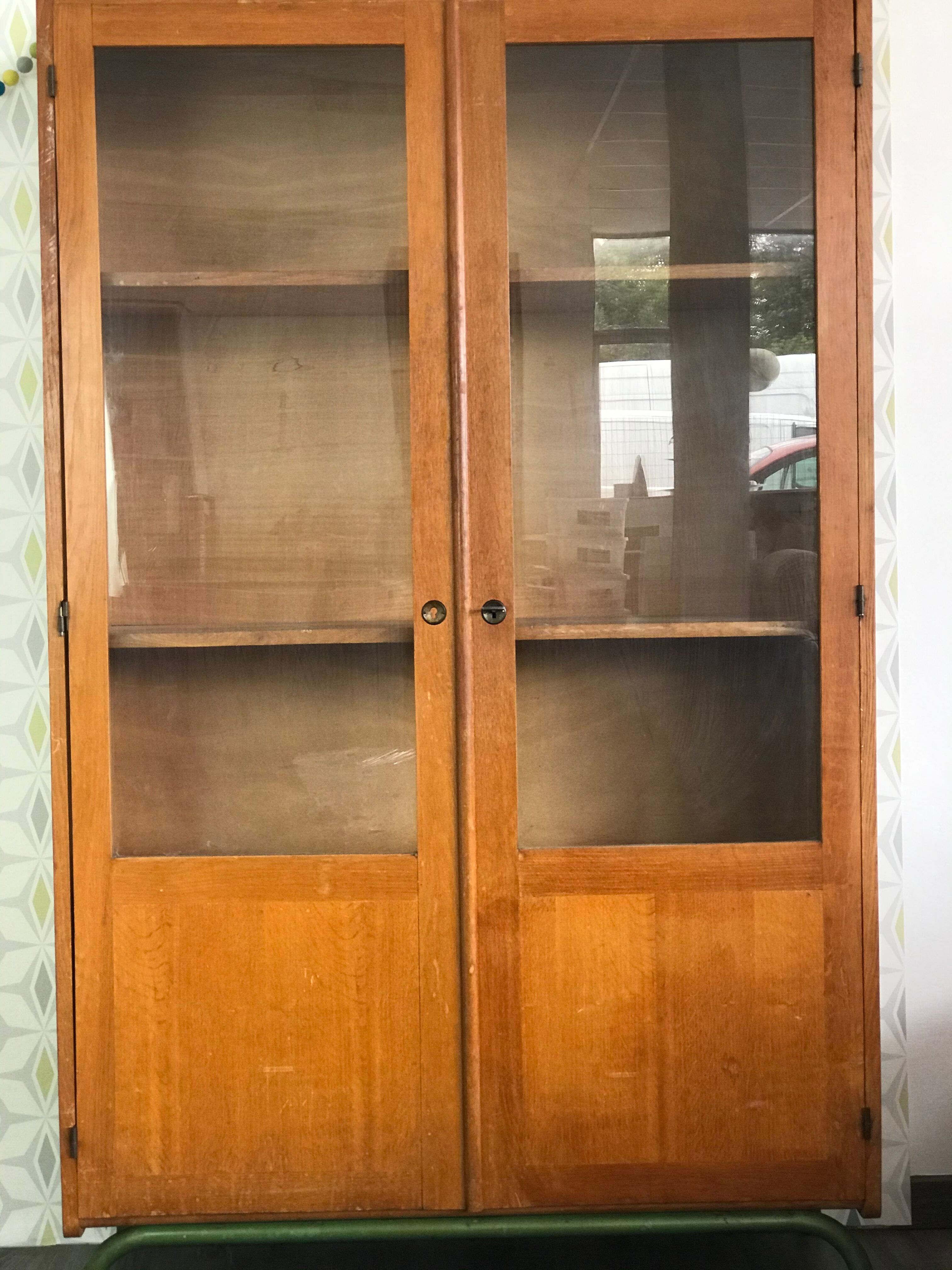 Armoire bibliothèque vitrine école