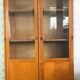 Armoire bibliothèque vitrine école