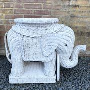 Table d'appoint en osier