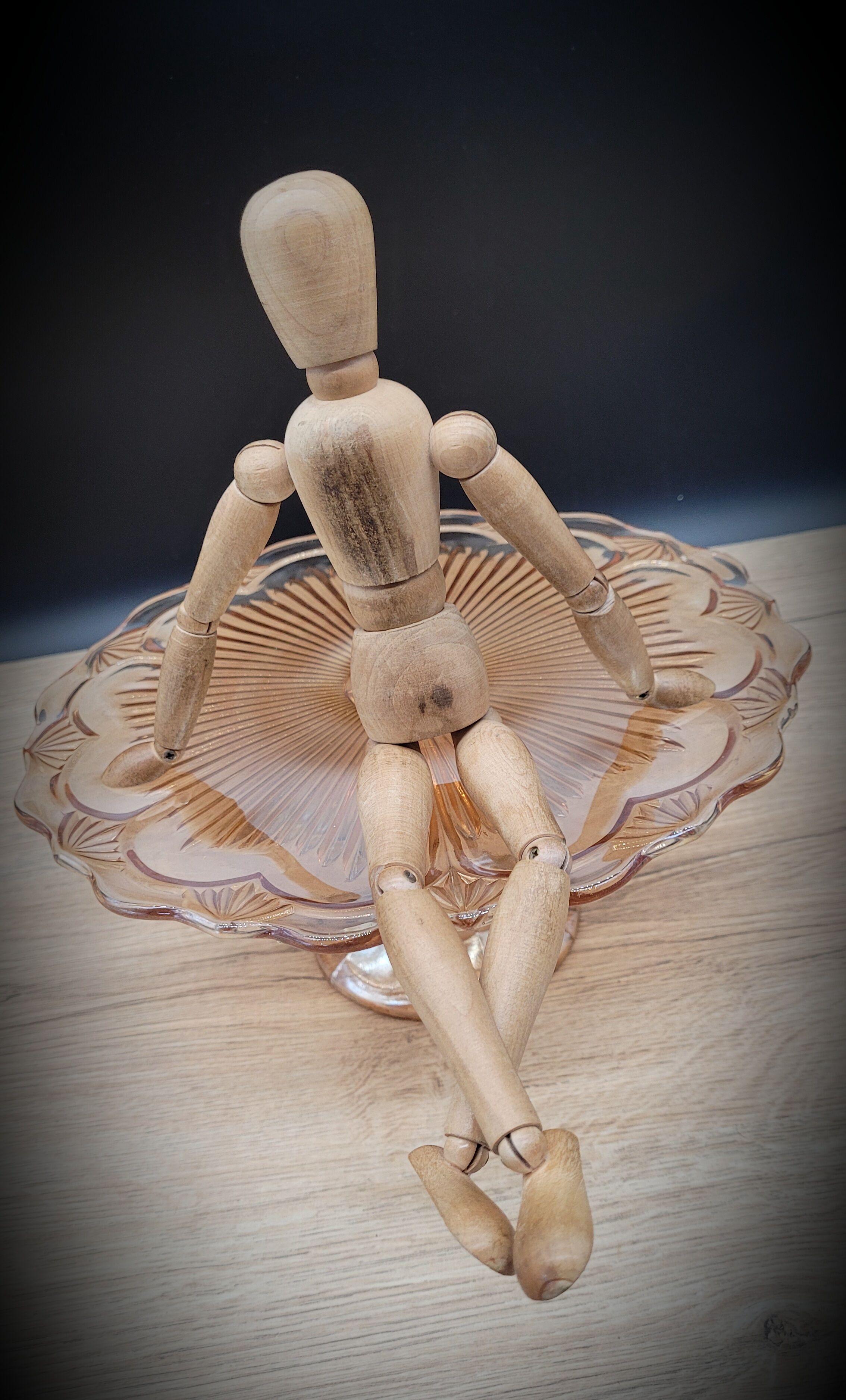 Pink molded glass pie dish