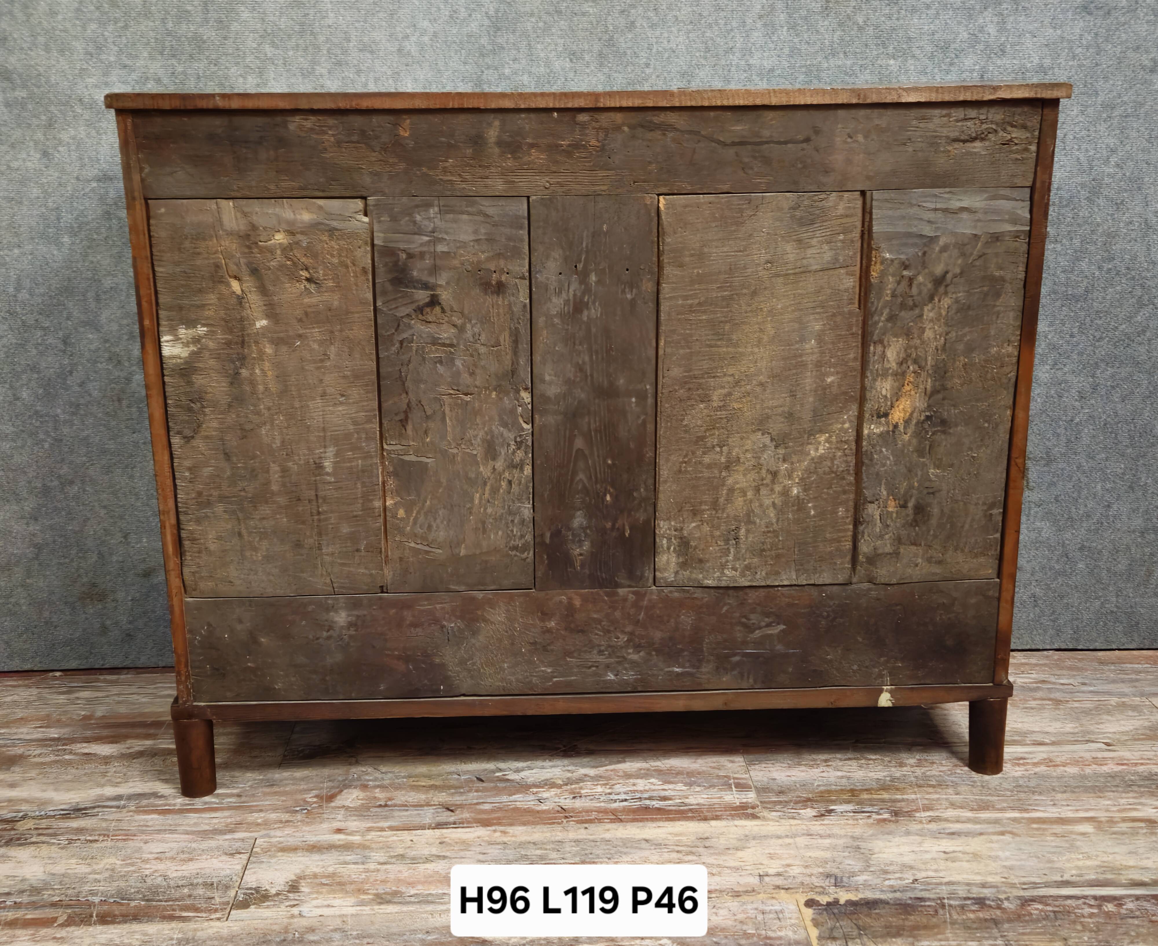 Antique carved solid wood buffet – Cherub decoration – 19th century