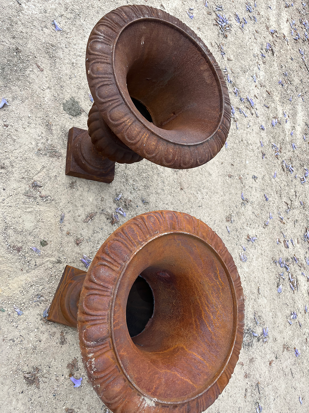 Classic Médicis vases