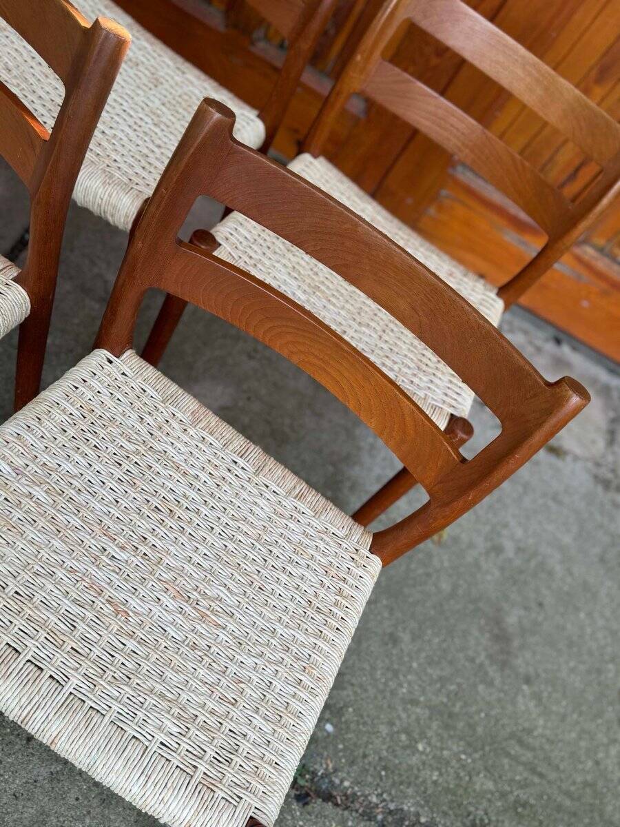 Set of 6 Mid-Century chairs model 84 Niels O. Møller in brown wood and paper cord.