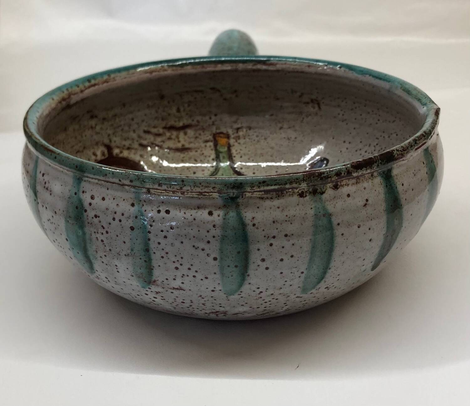 Ceramic fondue pot by Daniel Étienne in Vallauris