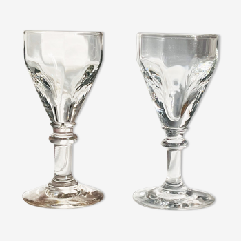 Set of 2 old liquor glasses