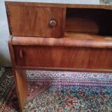 Art deco headboard in walnut bramble