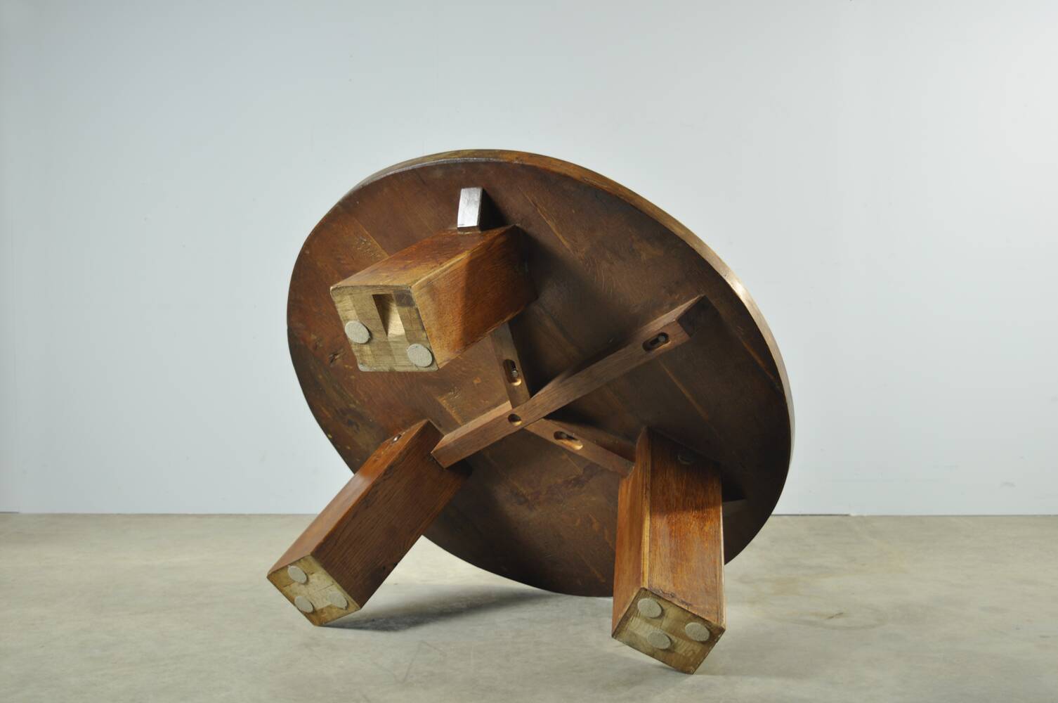 BRUTALIST / massive oak round coffee table / 1970s