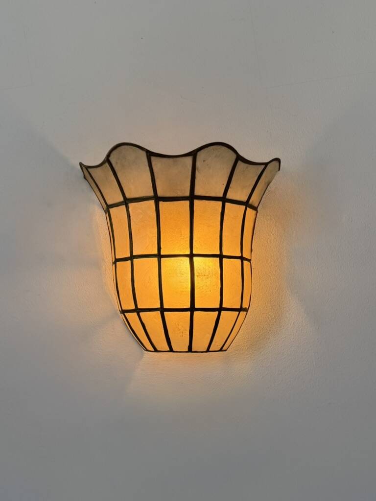 Vintage wall light, mother-of-pearl and brass, France, 1970.