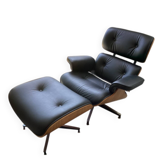 Fauteuil design en cuir noir