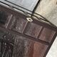 Armoire vintage marron en bois peint des années 1950, rangement compact pour salon ou bureau