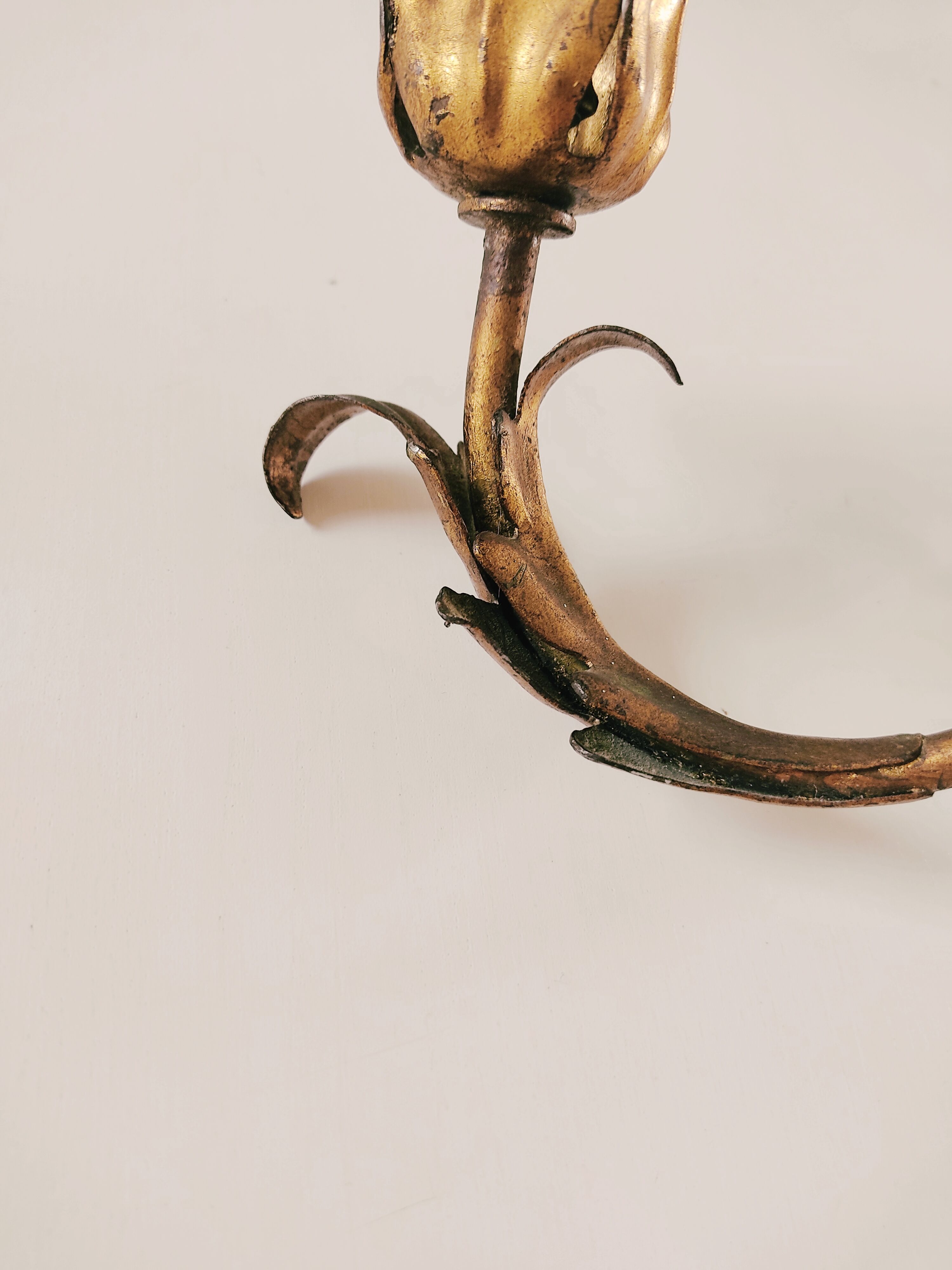 Golden Italian wall lamp