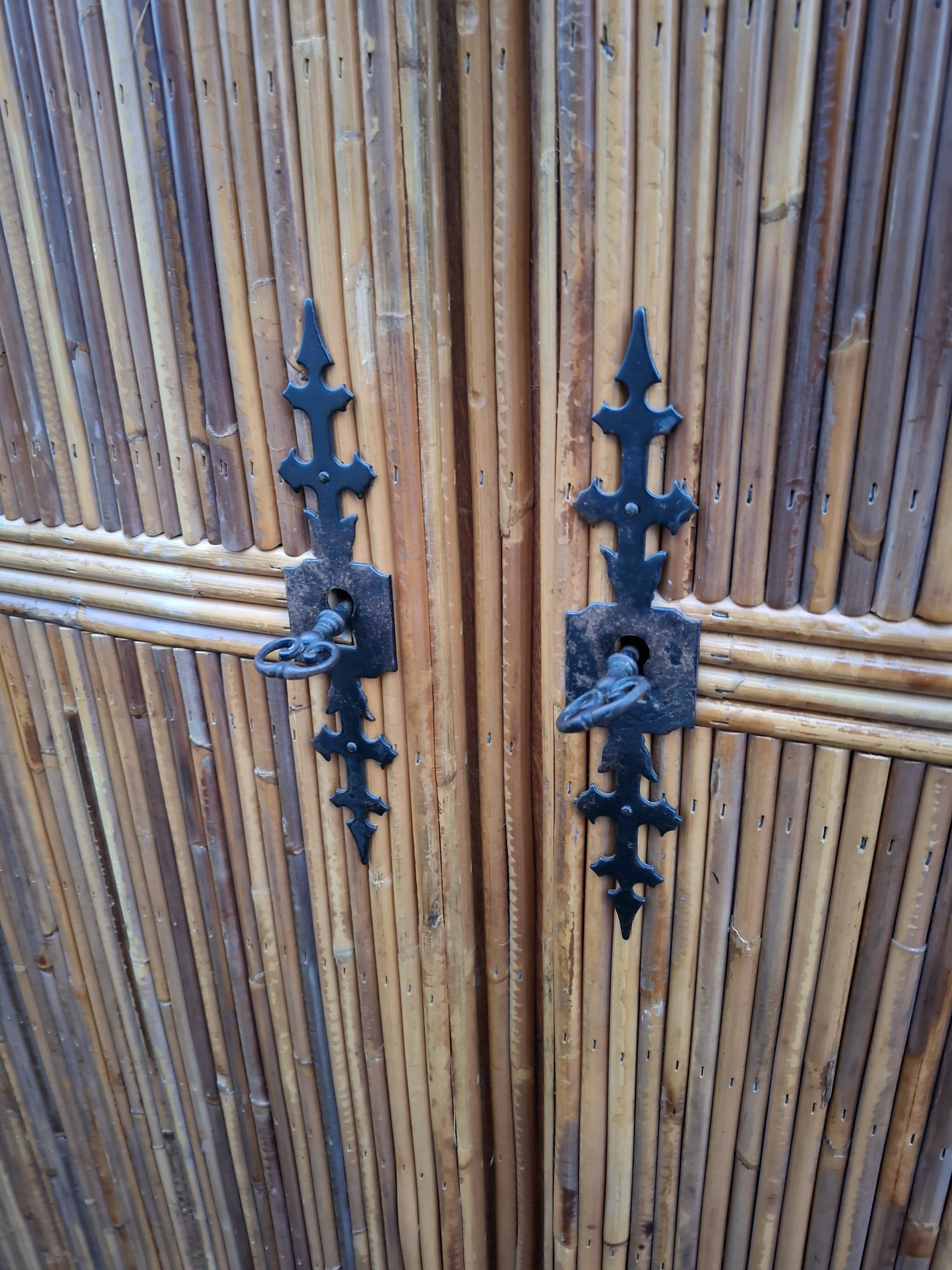 Audoux Minnet wardrobe