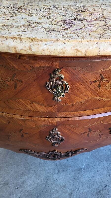 ROSEWOOD COMMODE WITH 2 DRAWERS AND OCHRE MARBLE TOP