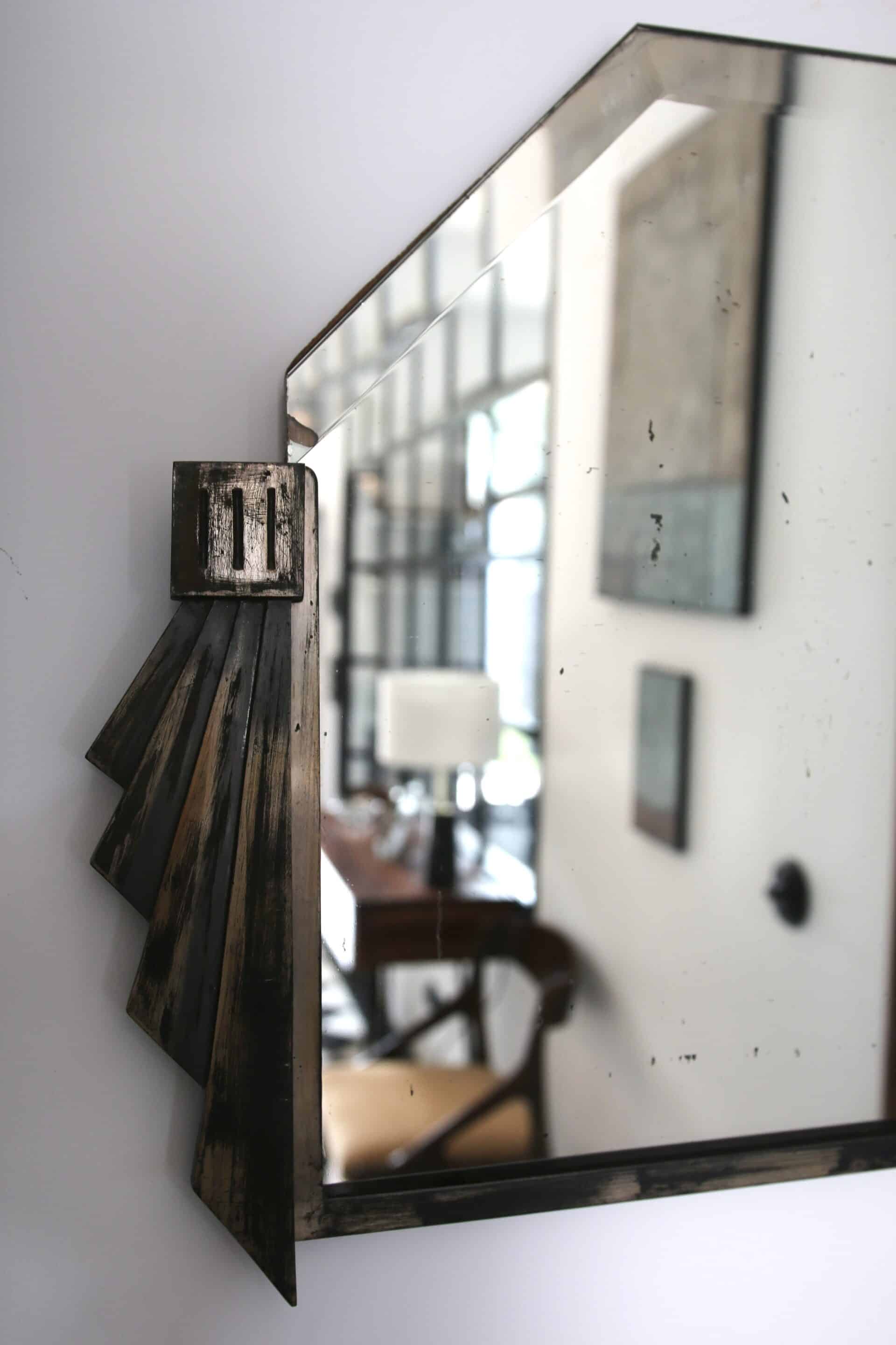 Bevelled mirror from the Art Deco period and style, 1930-40.