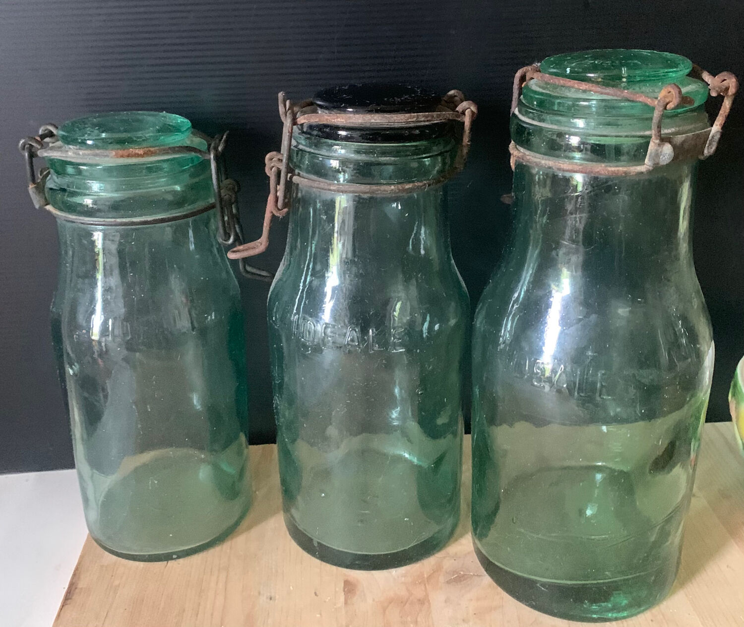 Old jars The ideal