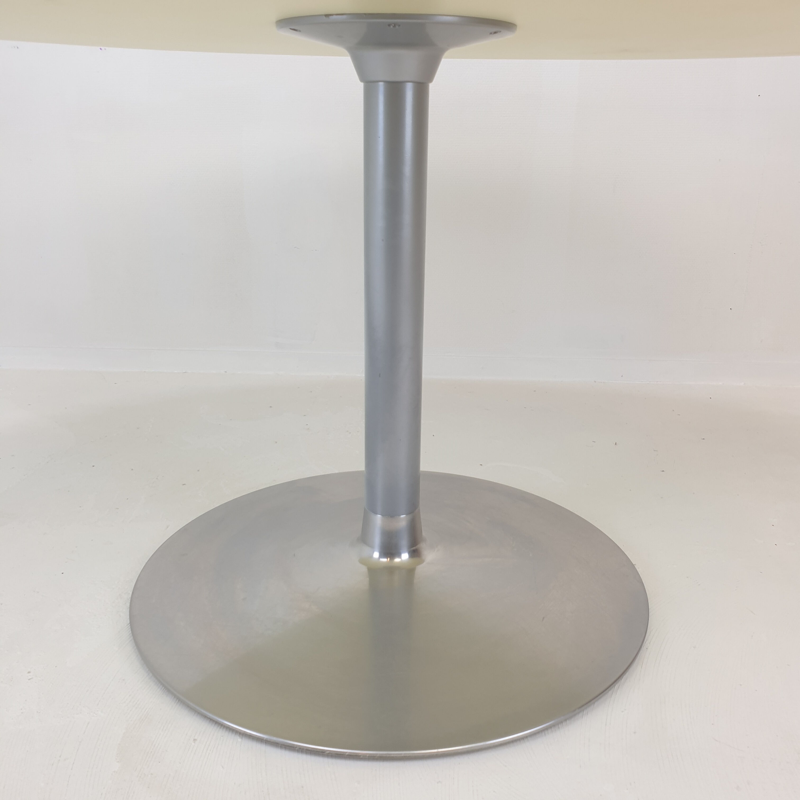 Oval Dining Table by Pierre Paulin for Artifort