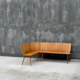 Brutalist corner bench in oak – European design, 1960s/70s