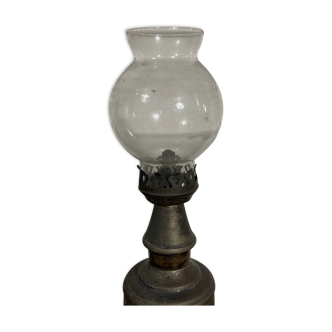 Old Pigeon kerosene lamp