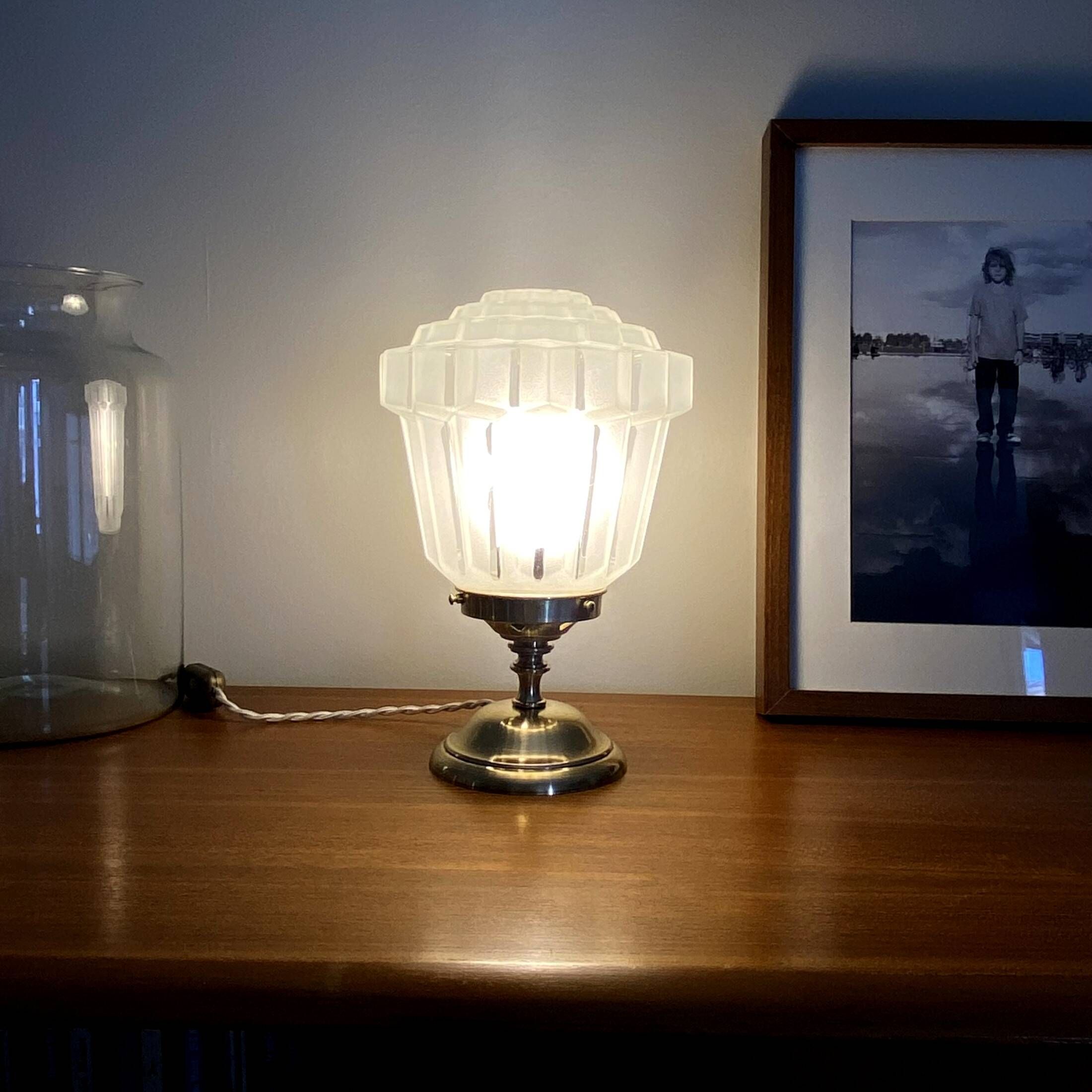 Art deco skyscraper glass globe table lamp and brass foot vintage decoration LAMP-7244