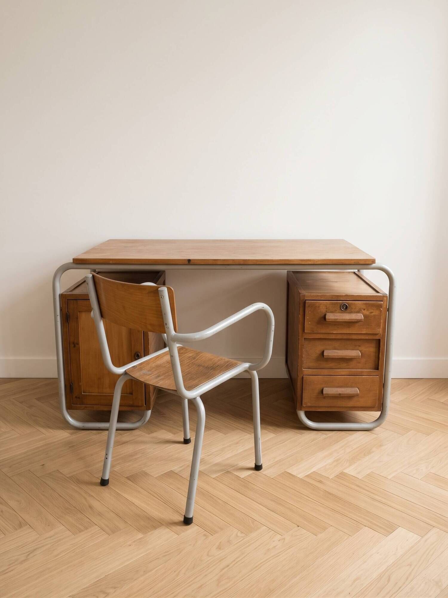Vintage industrial desk in wood and metal