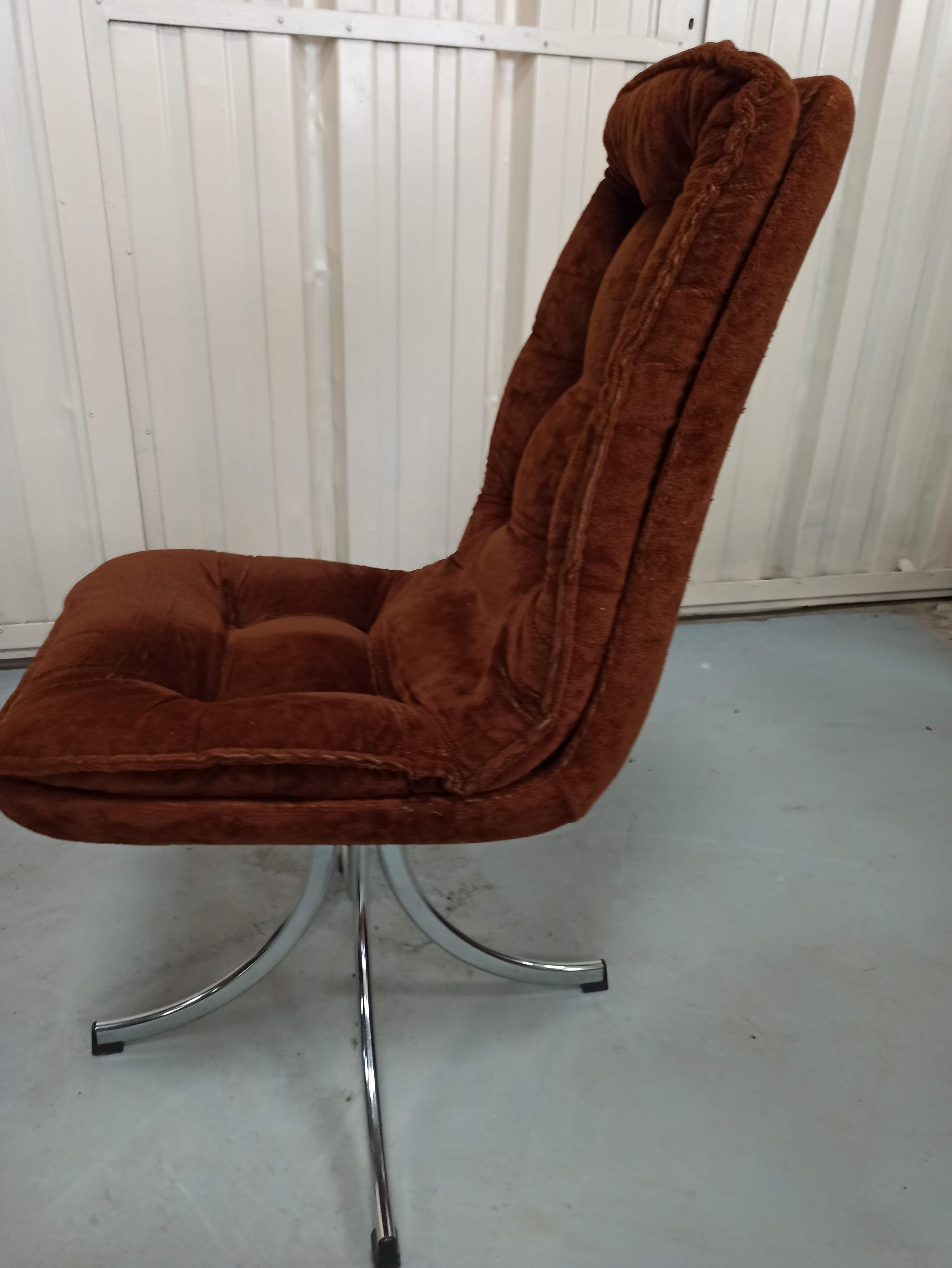 Set of 6 chrome velvet bucket chairs from the 70s