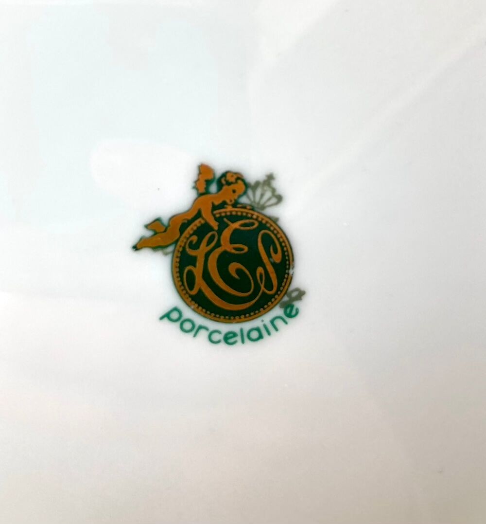 Vintage dish L.E.S Porcelain decorated with roses