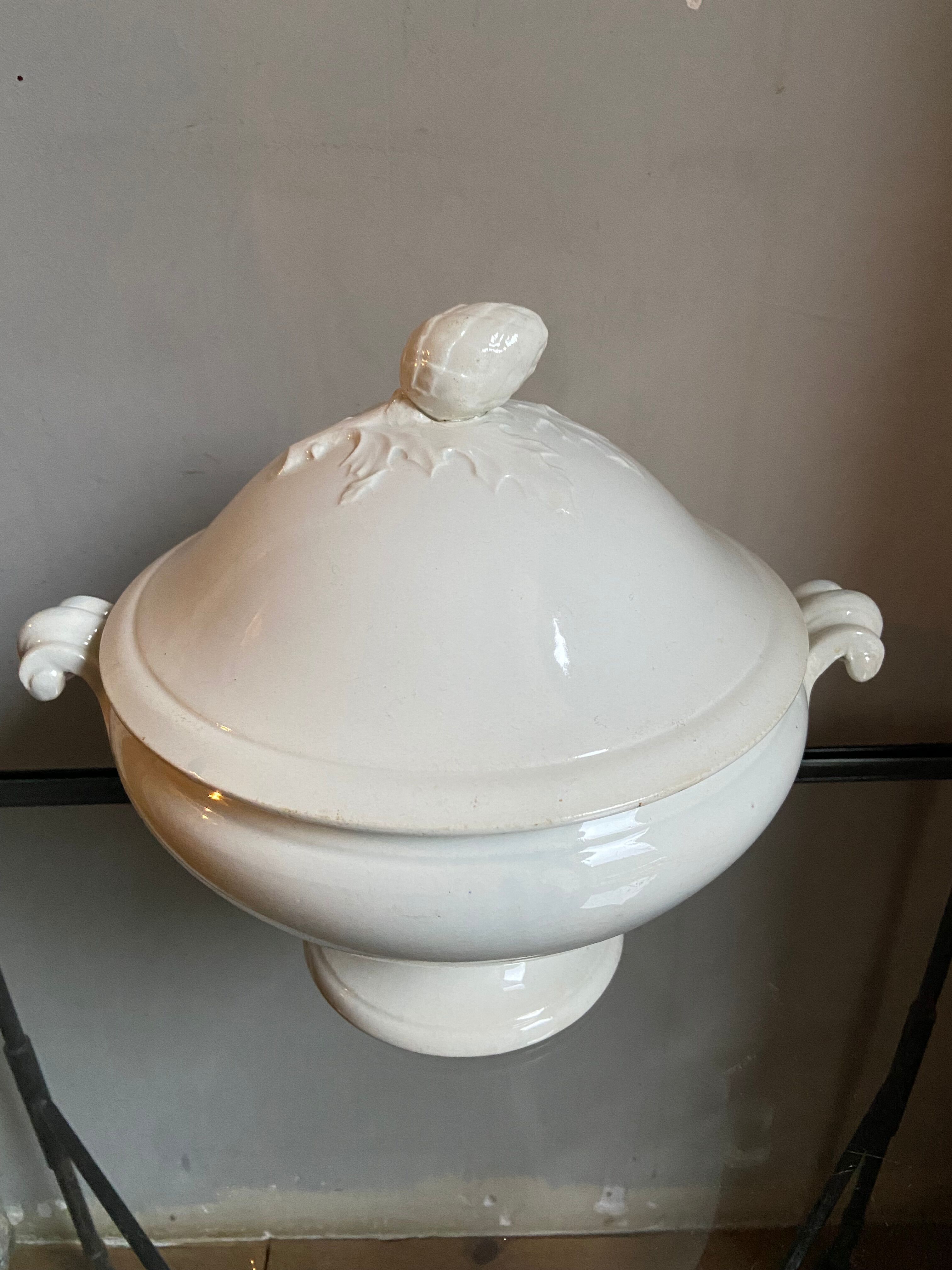 Soupière en Faïence blanche de Lunéville XIXème Siècle