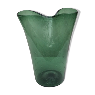 Vase en verre couleur vert foncé