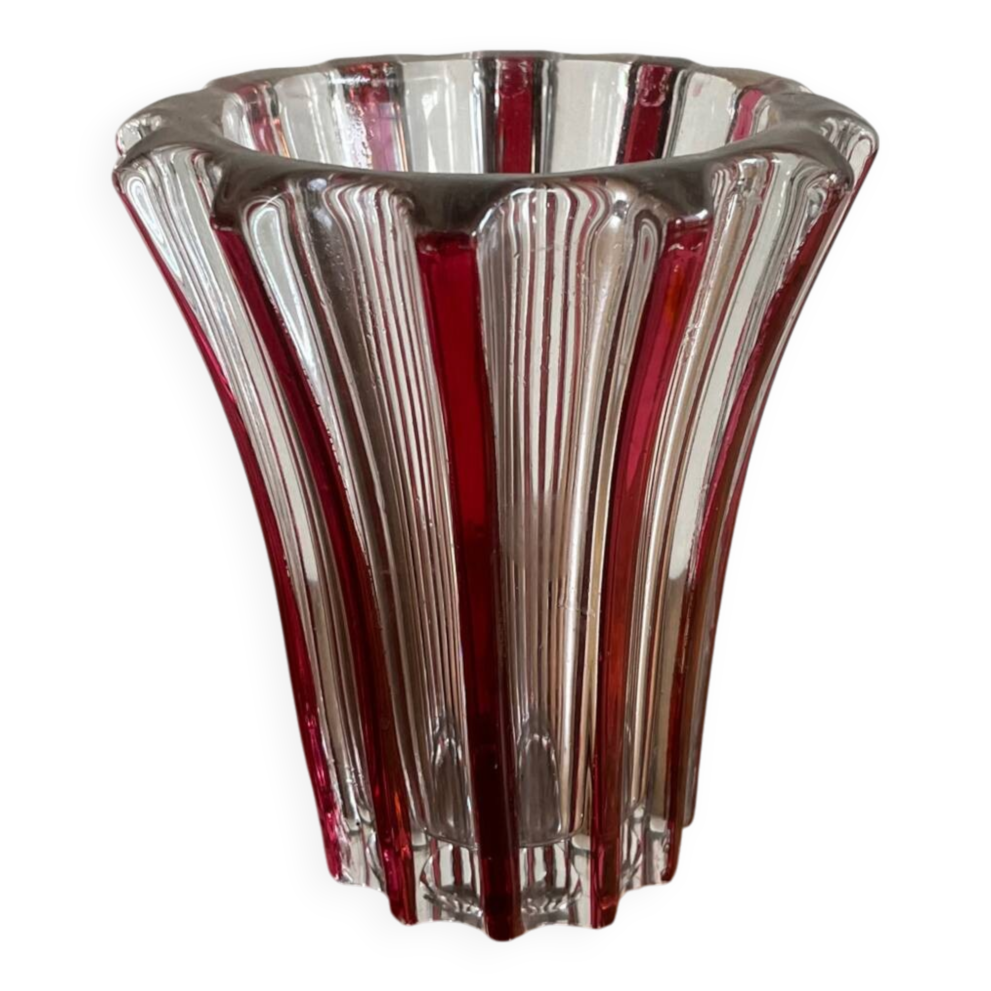Small Art Deco vase by Pierre d'Avesn
