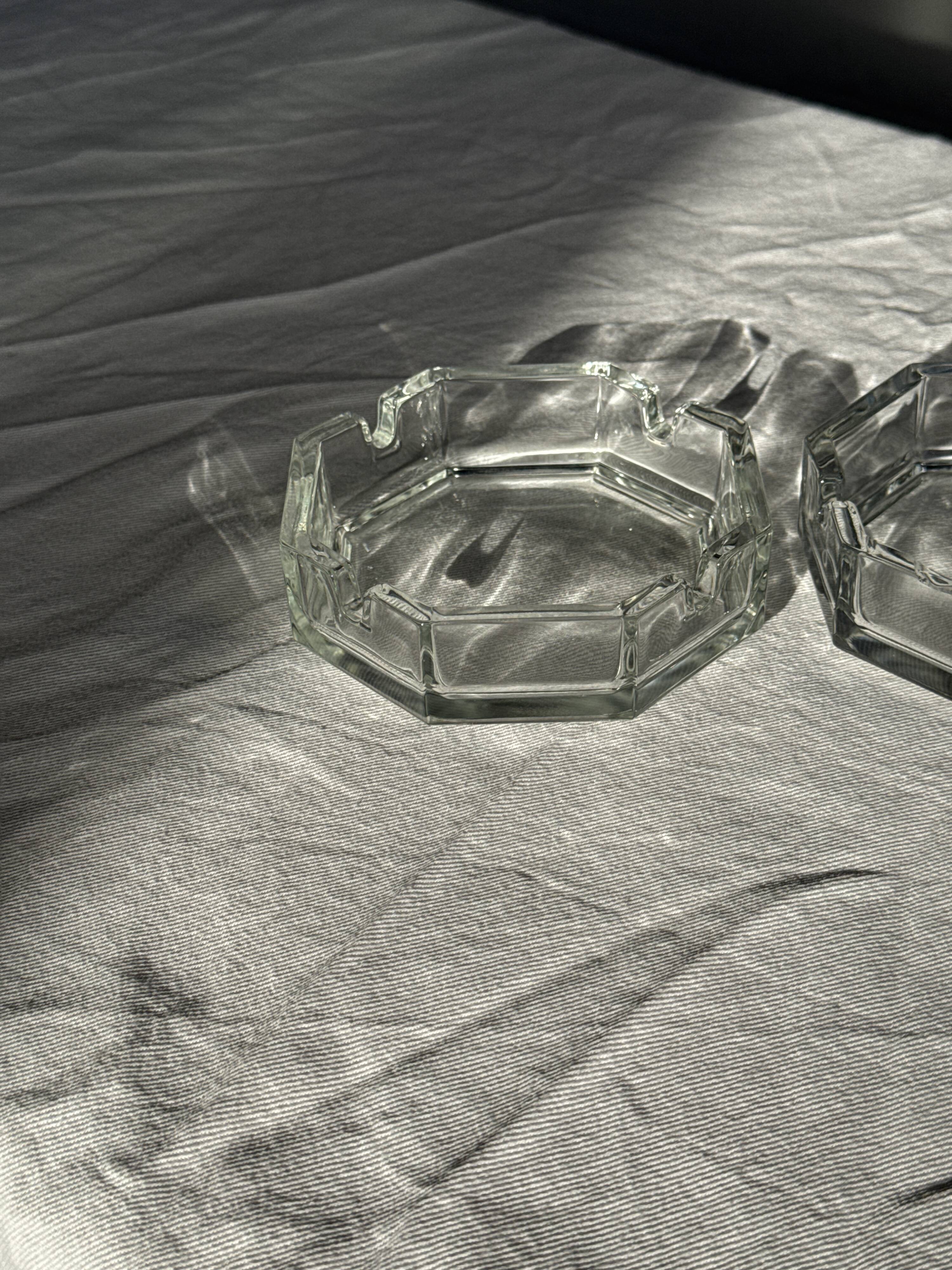 Set of 2 vintage octagonal glass ashtrays D11 H3.5