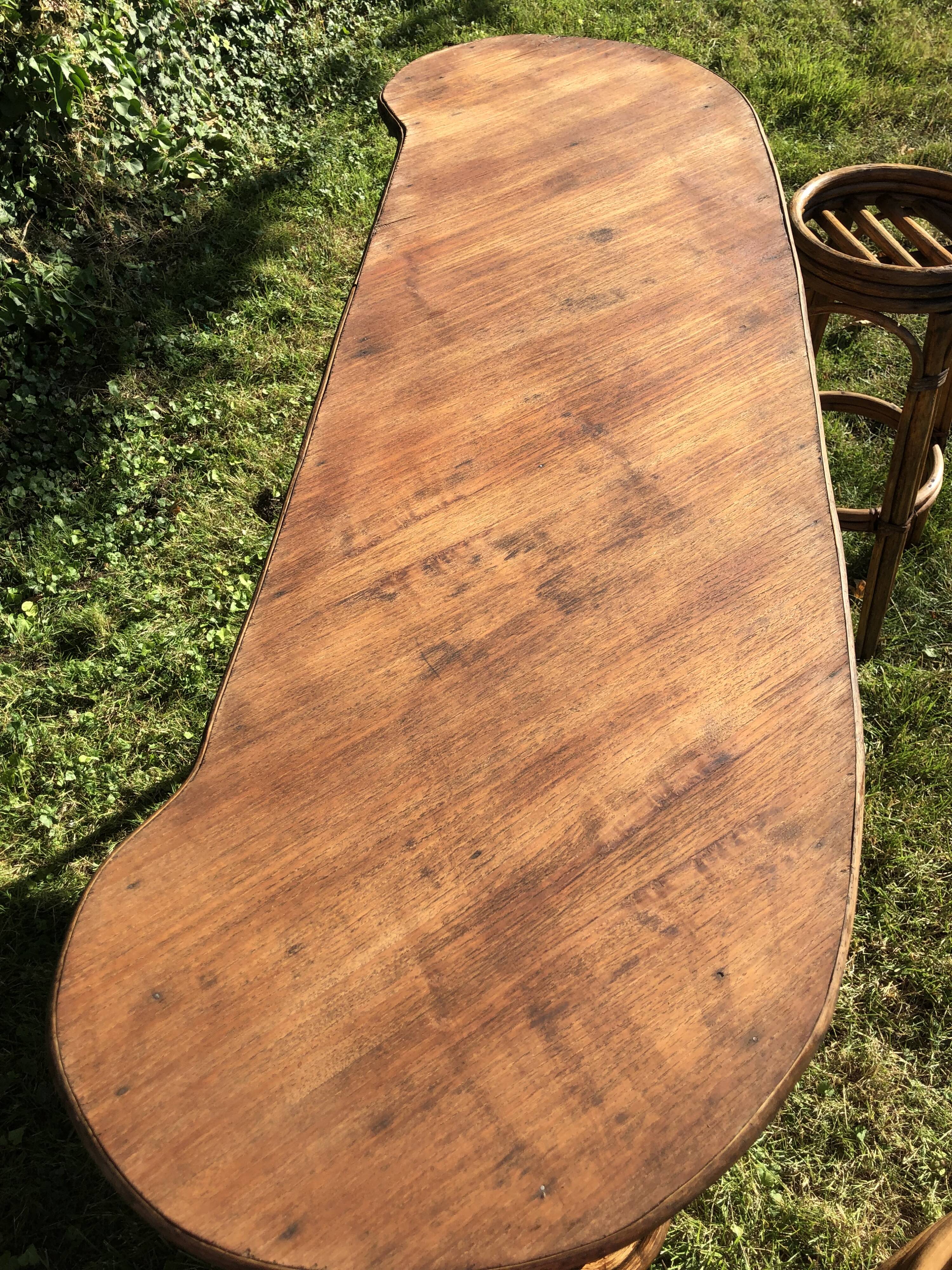 Rattan and cannage bar and 2 stools