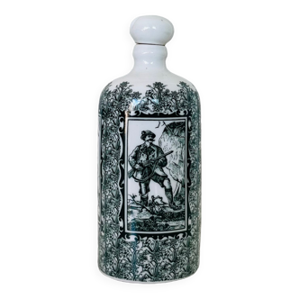 Porcelain bottle