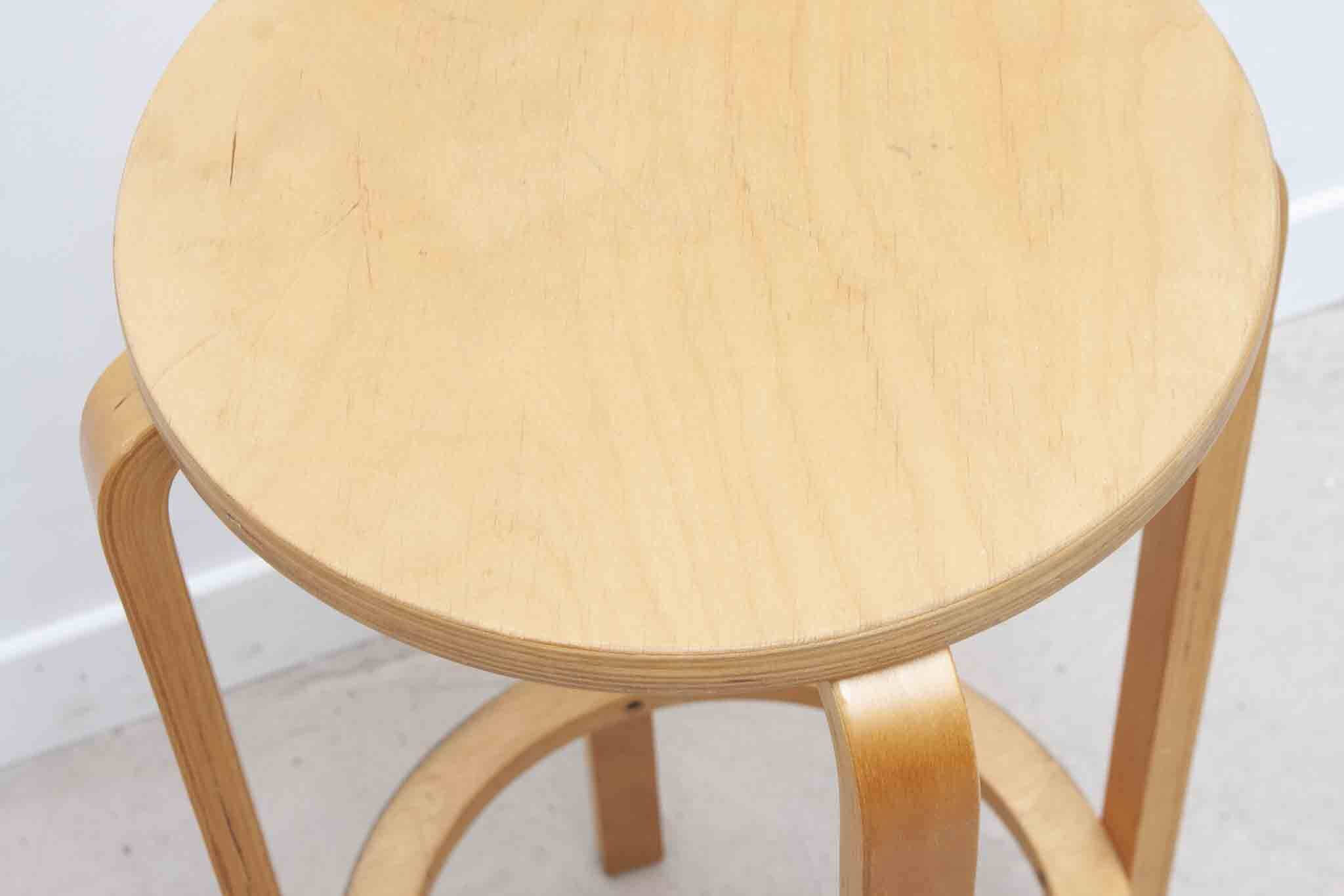 Tabouret de bar Ikea vintage en bois